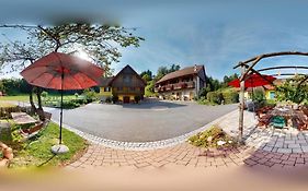 Weingut Albrecher vlg. Sraka